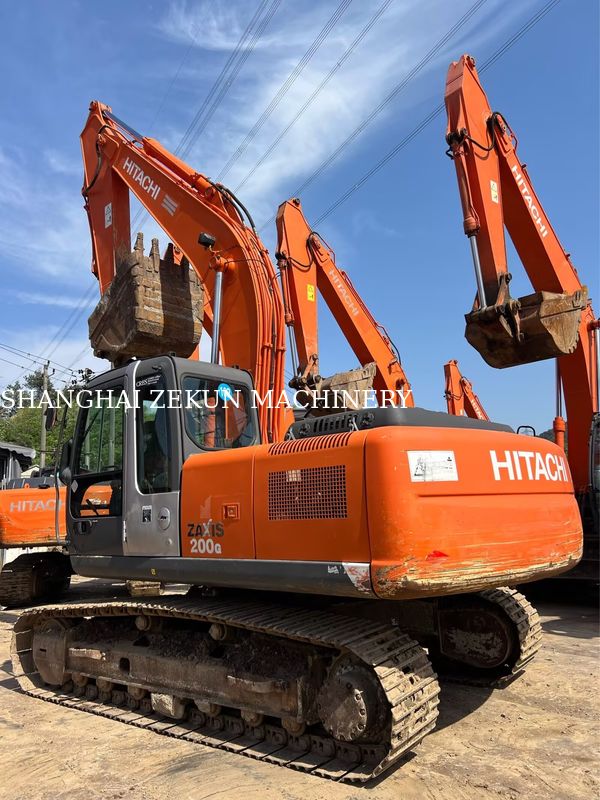 Hitachi ZX200-3G Bagger 12081 Stunden Fahrgeschwindigkeit 3,5 / 5,5 km/h Kabinenausstattung Multifunktionsanzeige
