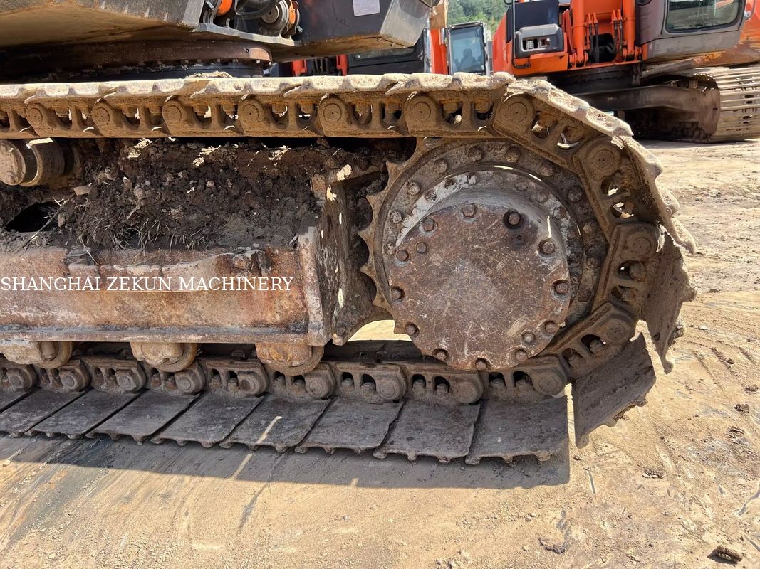 Hitachi ZX200-3G Bagger 12081 Stunden Fahrgeschwindigkeit 3,5 / 5,5 km/h Kabinenausstattung Multifunktionsanzeige